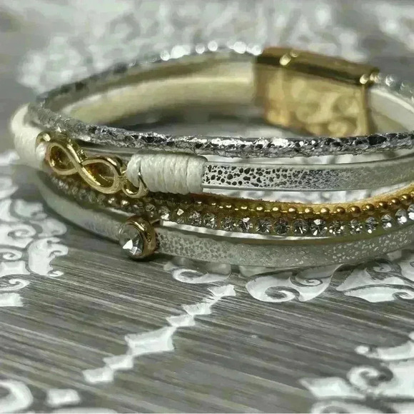 Multi Layered Leather Gold and Silver Tone Metal Clasp Bracelet - Picture 2 of 2